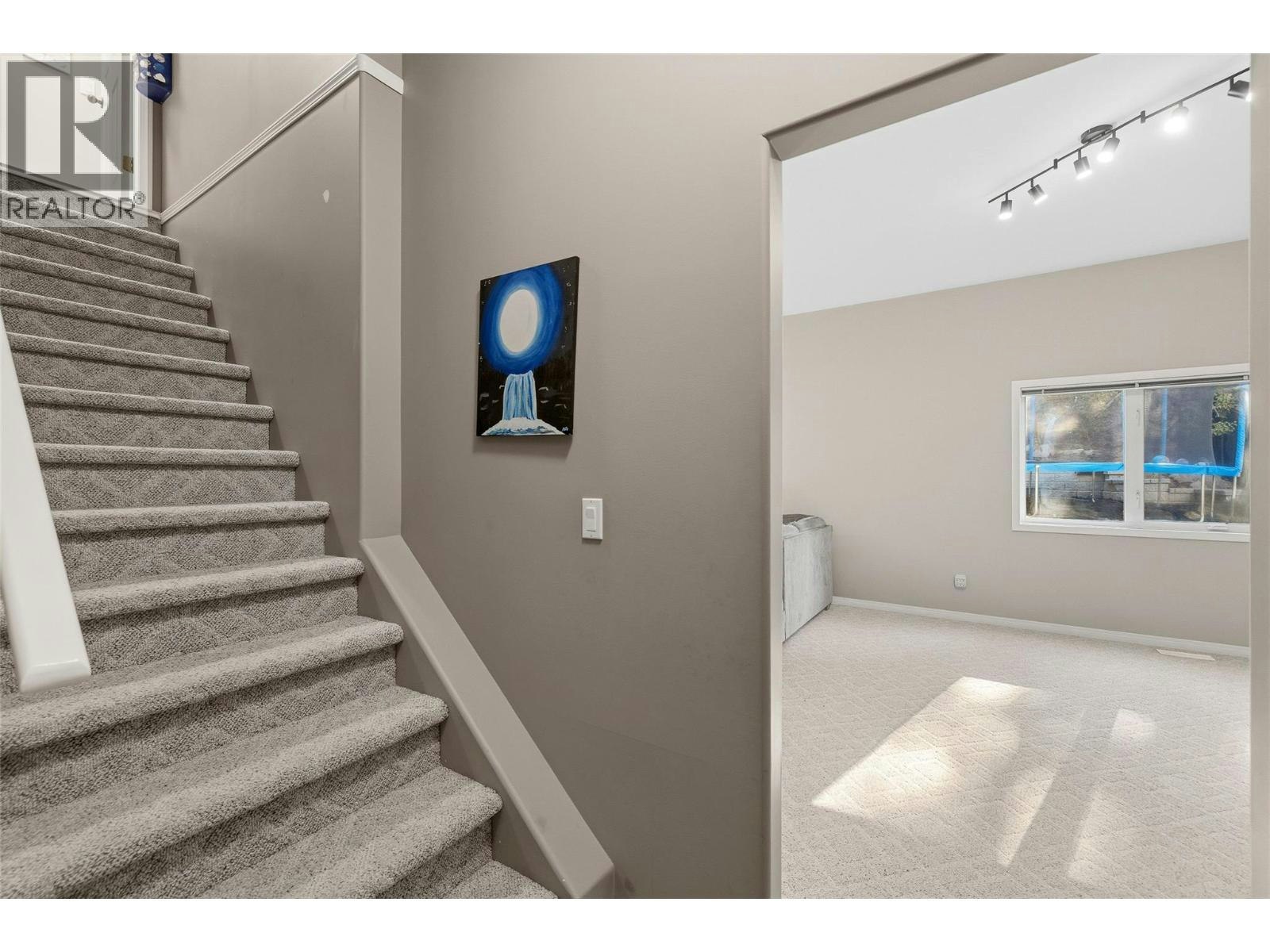 2109 Sunview Drive, West Kelowna, BC, V1Z 3P9 - 44