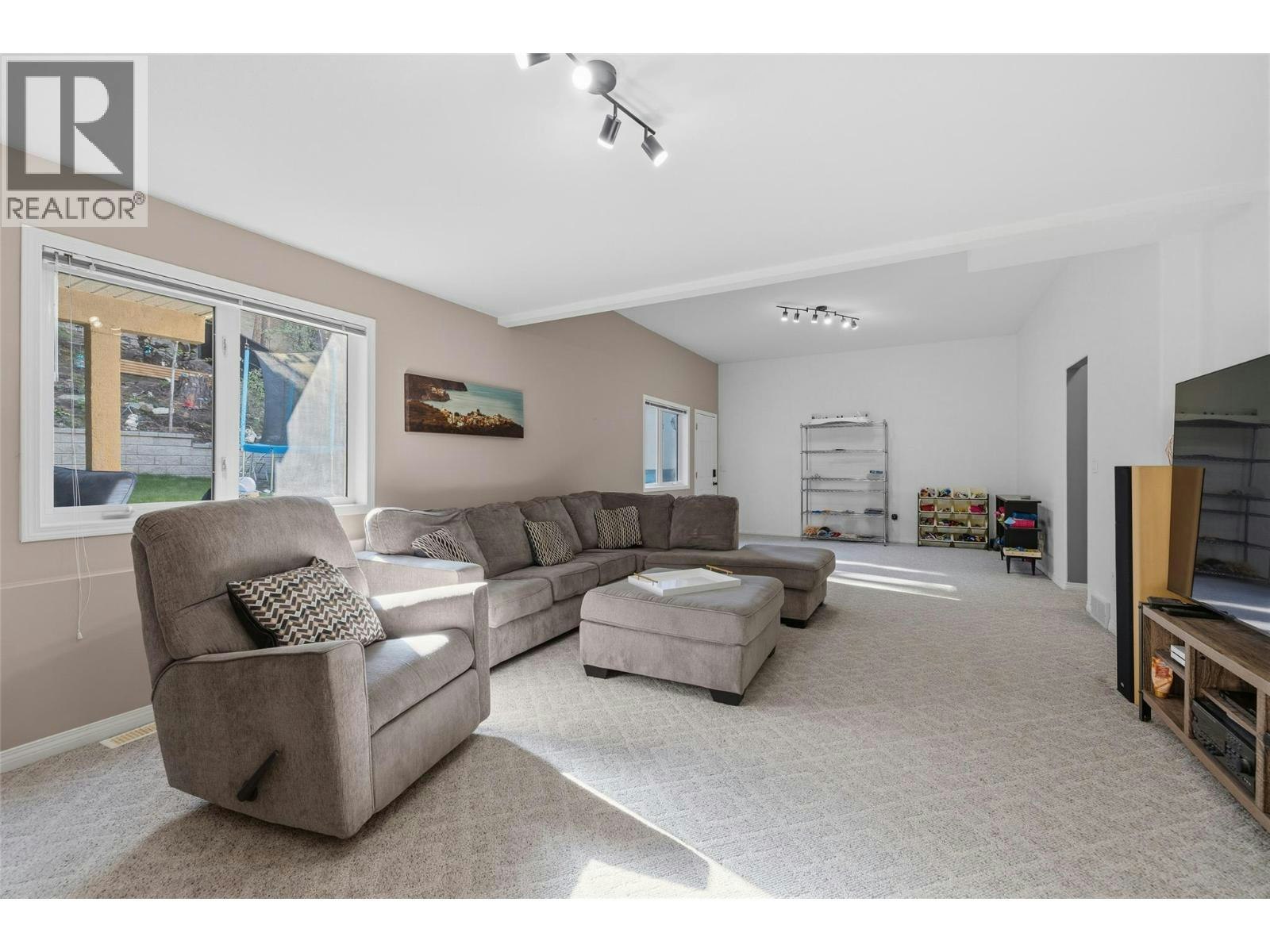 2109 Sunview Drive, West Kelowna, BC, V1Z 3P9 - 47