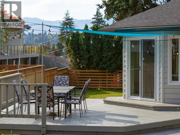1489 Bear Creek Road, West Kelowna, BC, V1Z 2S2 - 11
