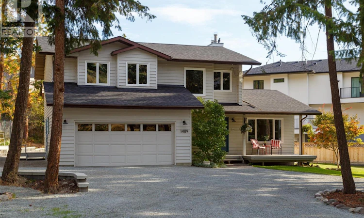 1489 Bear Creek Road