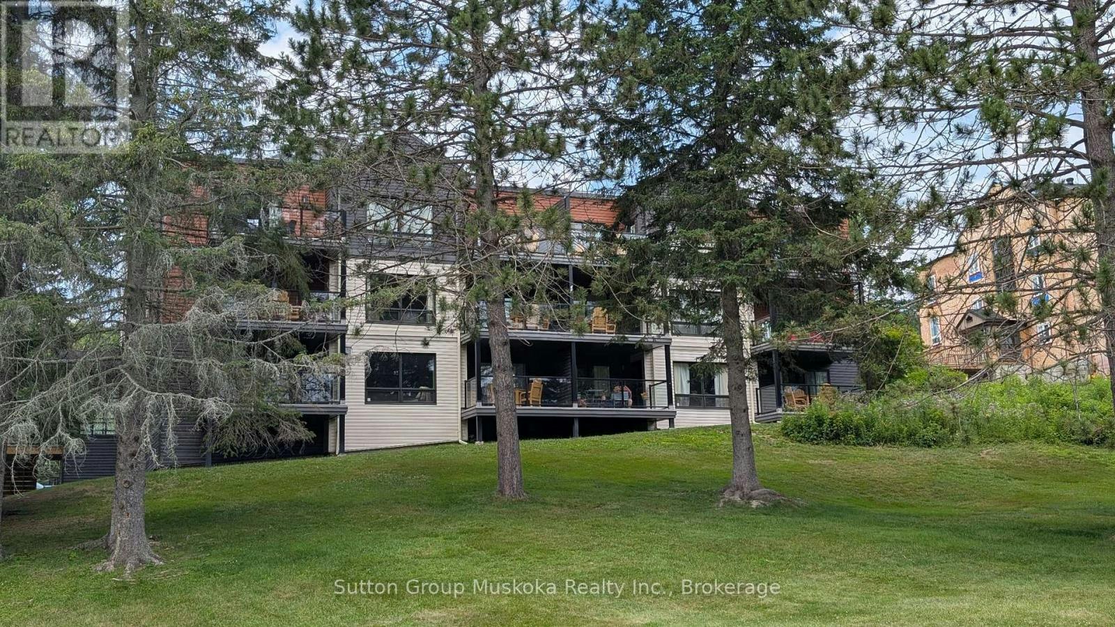52-205 Deerhurst Drive, Huntsville, ON, P1H 2E8