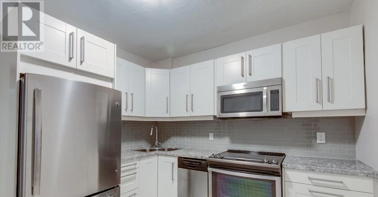 MAIN-109 Neville Park Boulevard, Toronto, ON, M4E 3P7 - 5