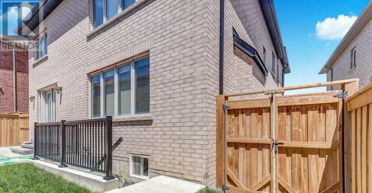 BSMT-1006 Pelican Trail, Pickering, ON, L1X 0G7 - 14