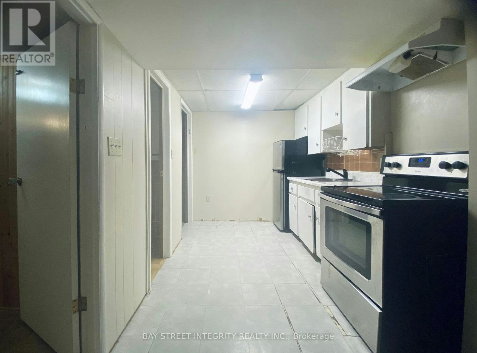 207 Maple Avenue, Richmond Hill, ON, L4C 2J4 - 13