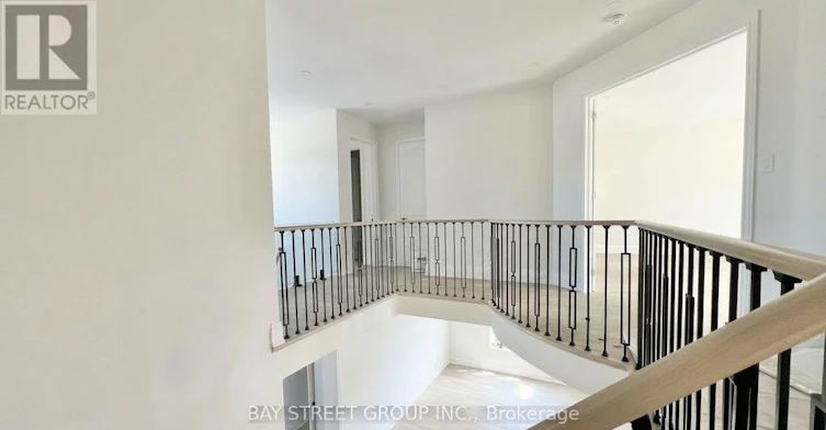 32 Moreau Way, Springwater, ON, L9X 0S6 - 8