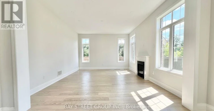 32 Moreau Way, Springwater, ON, L9X 0S6 - 4