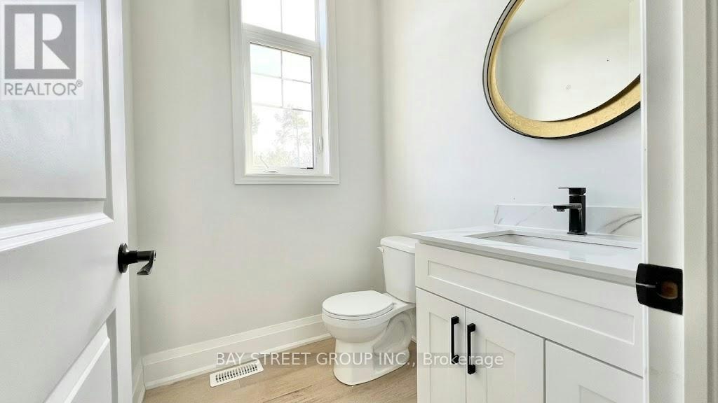 32 Moreau Way, Springwater, ON, L9X 0S6 - 6