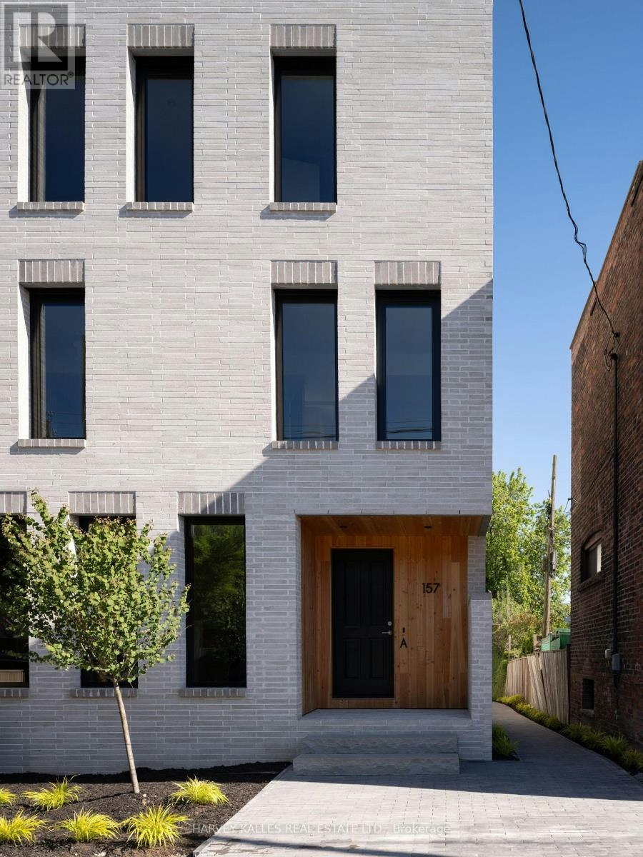 B-157 Hallam Street, Toronto, ON, M6H 1X3