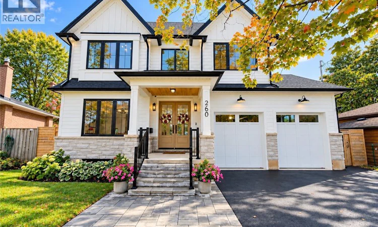 260 Kent Crescent