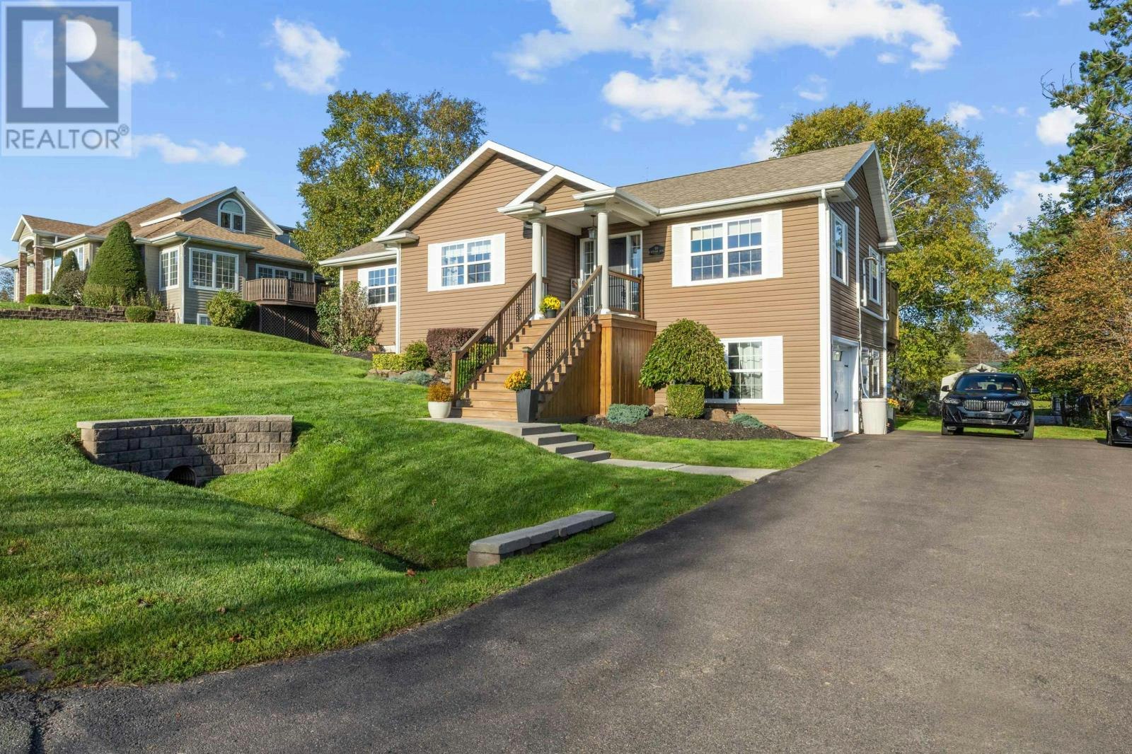 18 Cedar Avenue, Charlottetown, PE, C1A 6K4