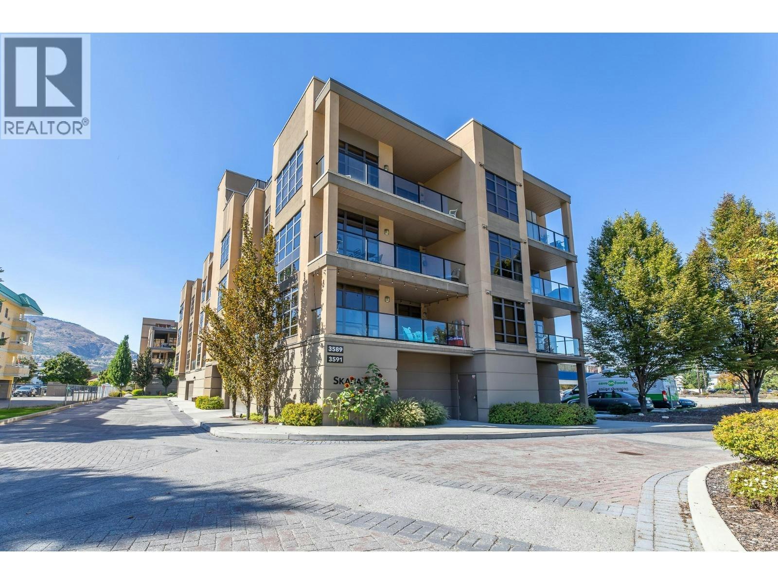 204-3589 Skaha Lake Road, Penticton, BC, V2A 7K2