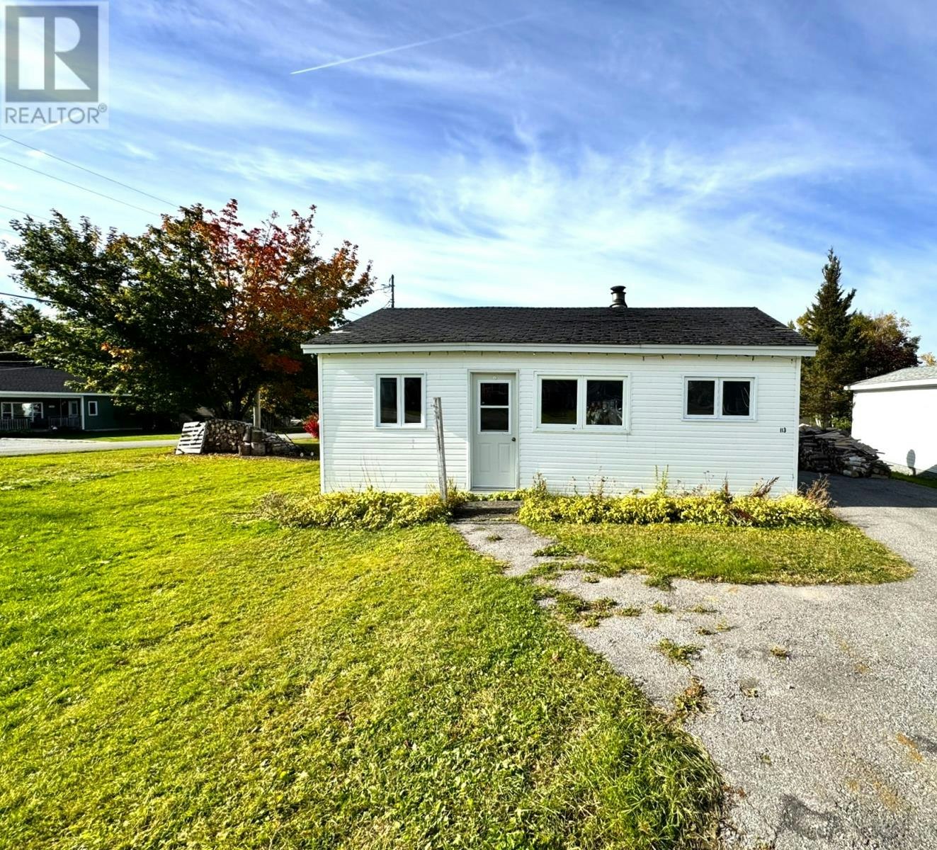 113 Midland Row, Pasadena, NL, A0L 1K0