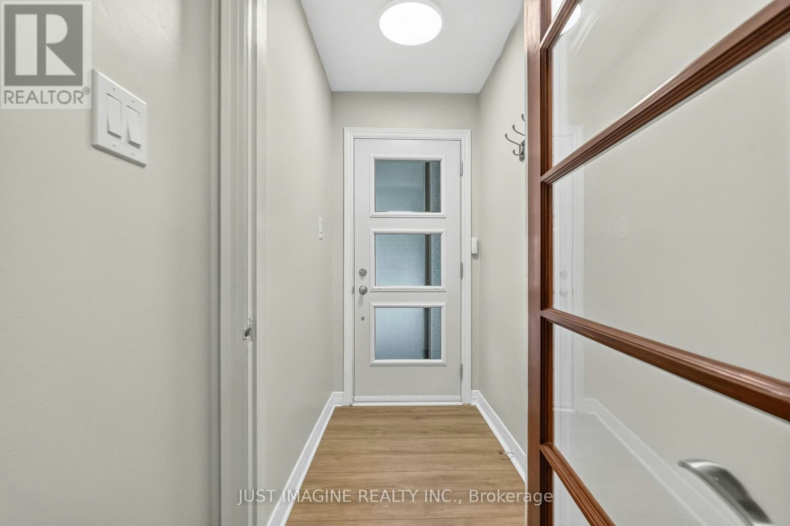 286 Clare Street, Ottawa, ON, K1Z 7E4 - 3