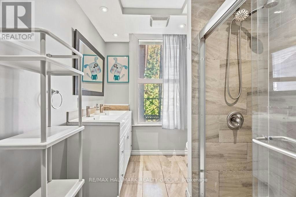 2-155 Stewart Street, Ottawa, ON, K1N 6J8 - 18