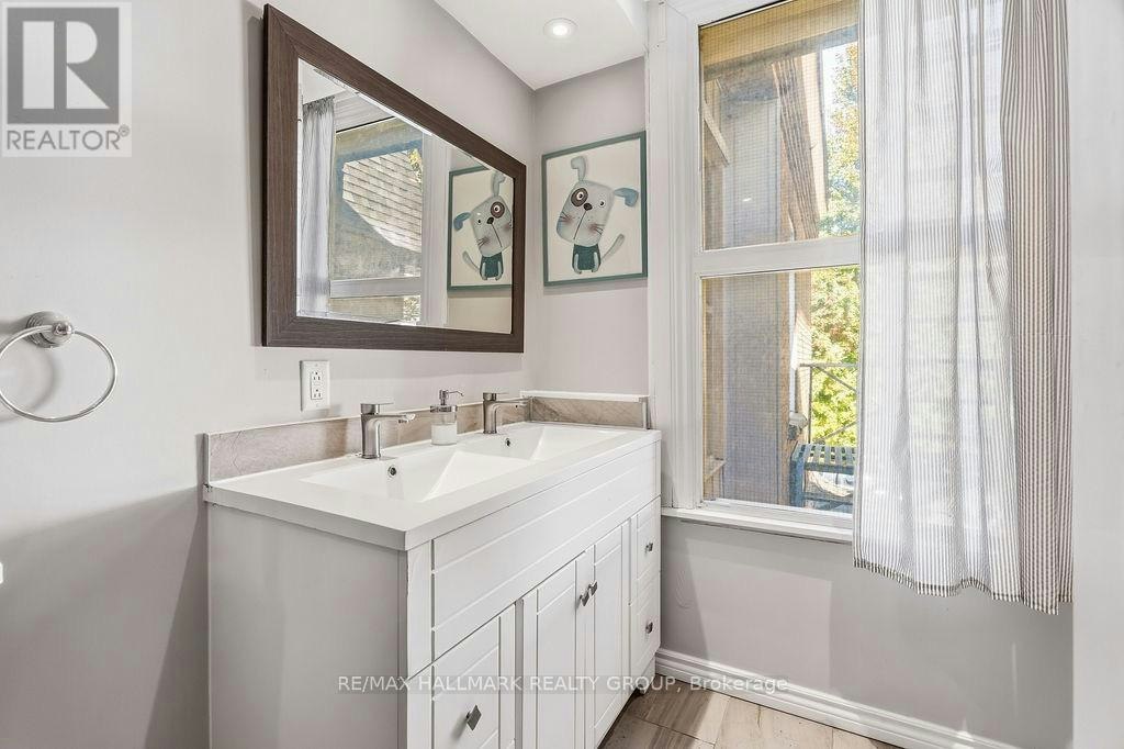 2-155 Stewart Street, Ottawa, ON, K1N 6J8 - 20
