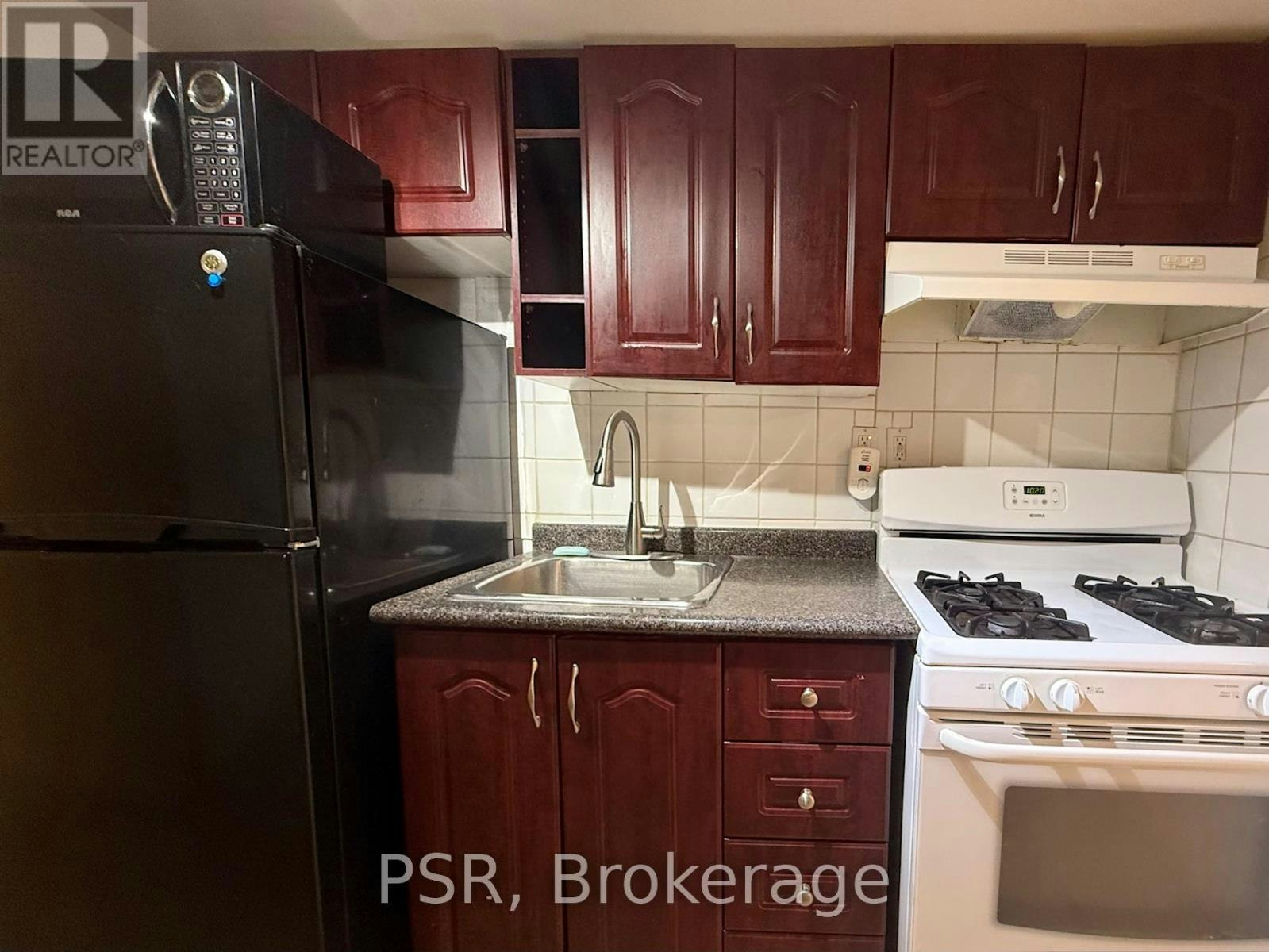 LOWER-191 Coxwell Avenue, Toronto, ON, M4L 3B4 - 5