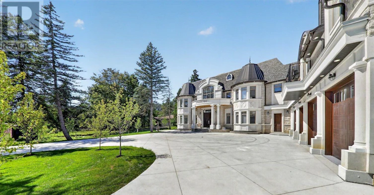 28 Personna Boulevard, Markham, ON, L6C 1E9 - 4