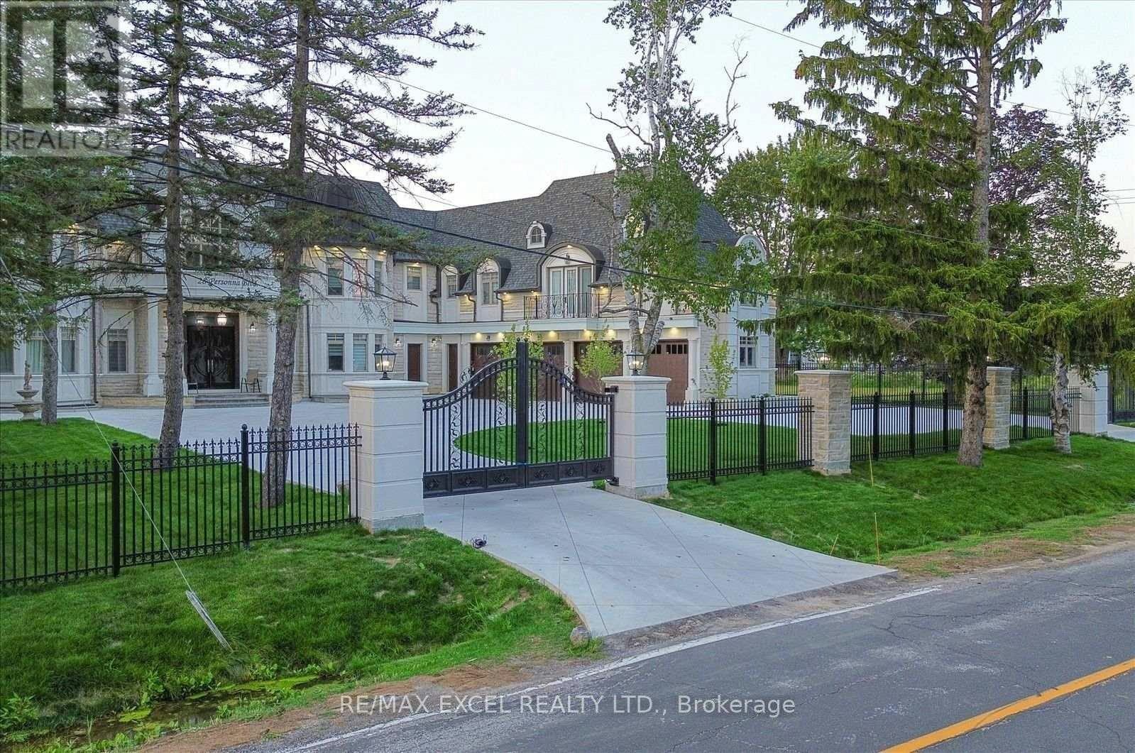 28 Personna Boulevard, Markham, ON, L6C 1E9 - 6