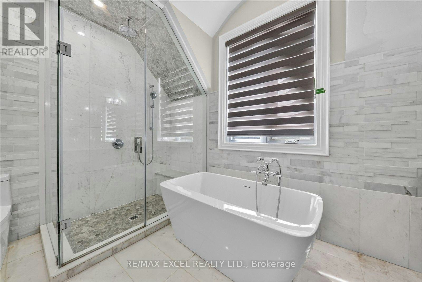 28 Personna Boulevard, Markham, ON, L6C 1E9 - 39