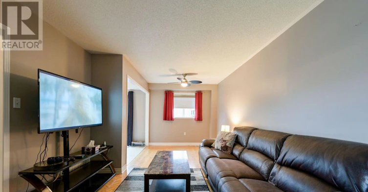 60 Darling Crescent, New Tecumseth, ON, L9R 1P4 - 9