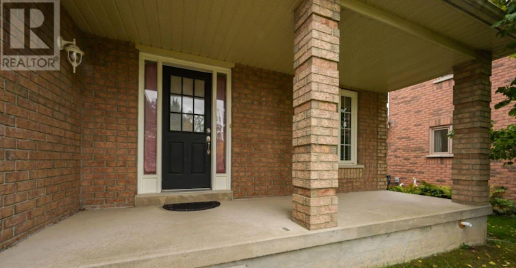 60 Darling Crescent, New Tecumseth, ON, L9R 1P4 - 4