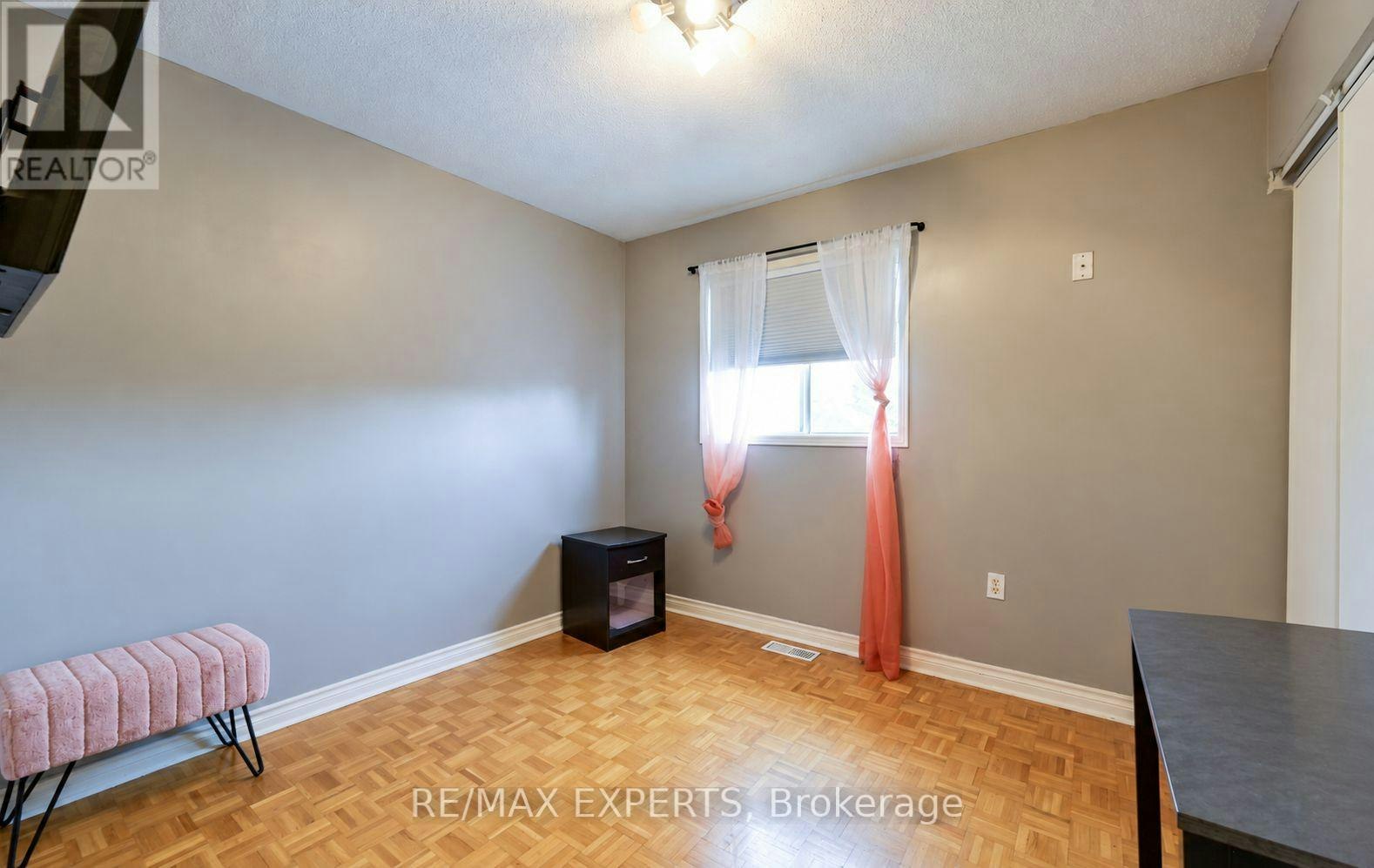 60 Darling Crescent, New Tecumseth, ON, L9R 1P4 - 24
