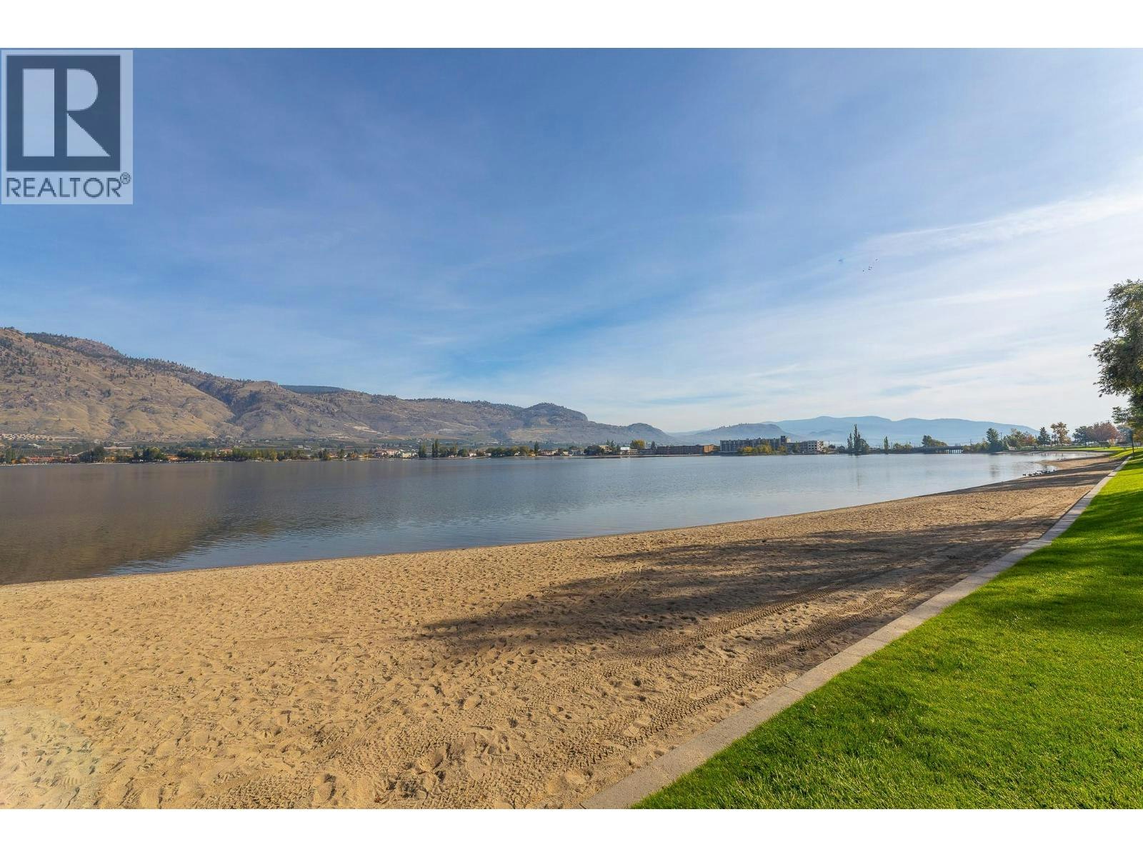 209-15 Park Place, Osoyoos, BC, V0H 1V0 - 44