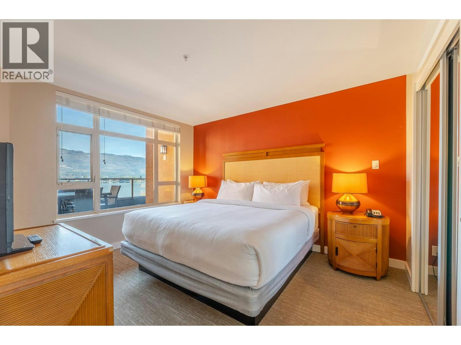 209-15 Park Place, Osoyoos, BC, V0H 1V0 - 24