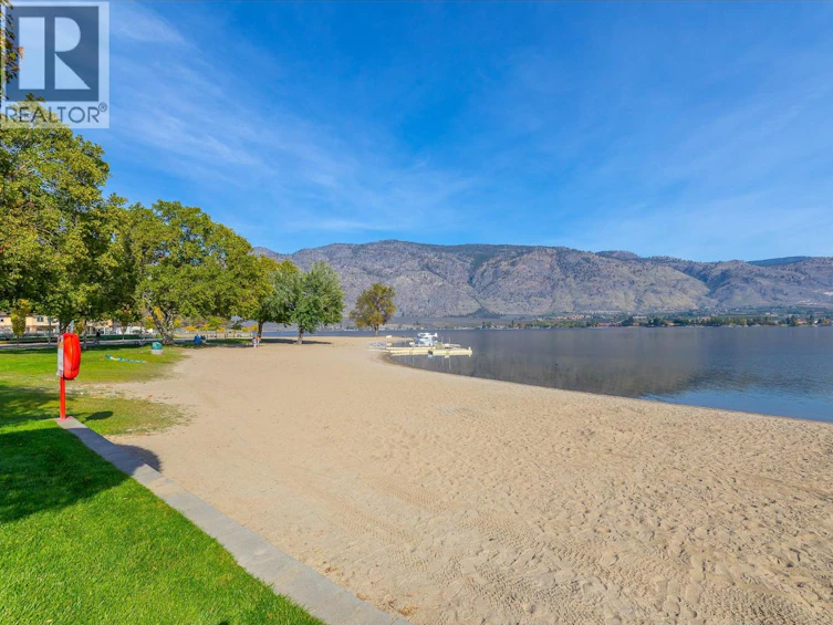 209-15 Park Place, Osoyoos, BC, V0H 1V0 - 43
