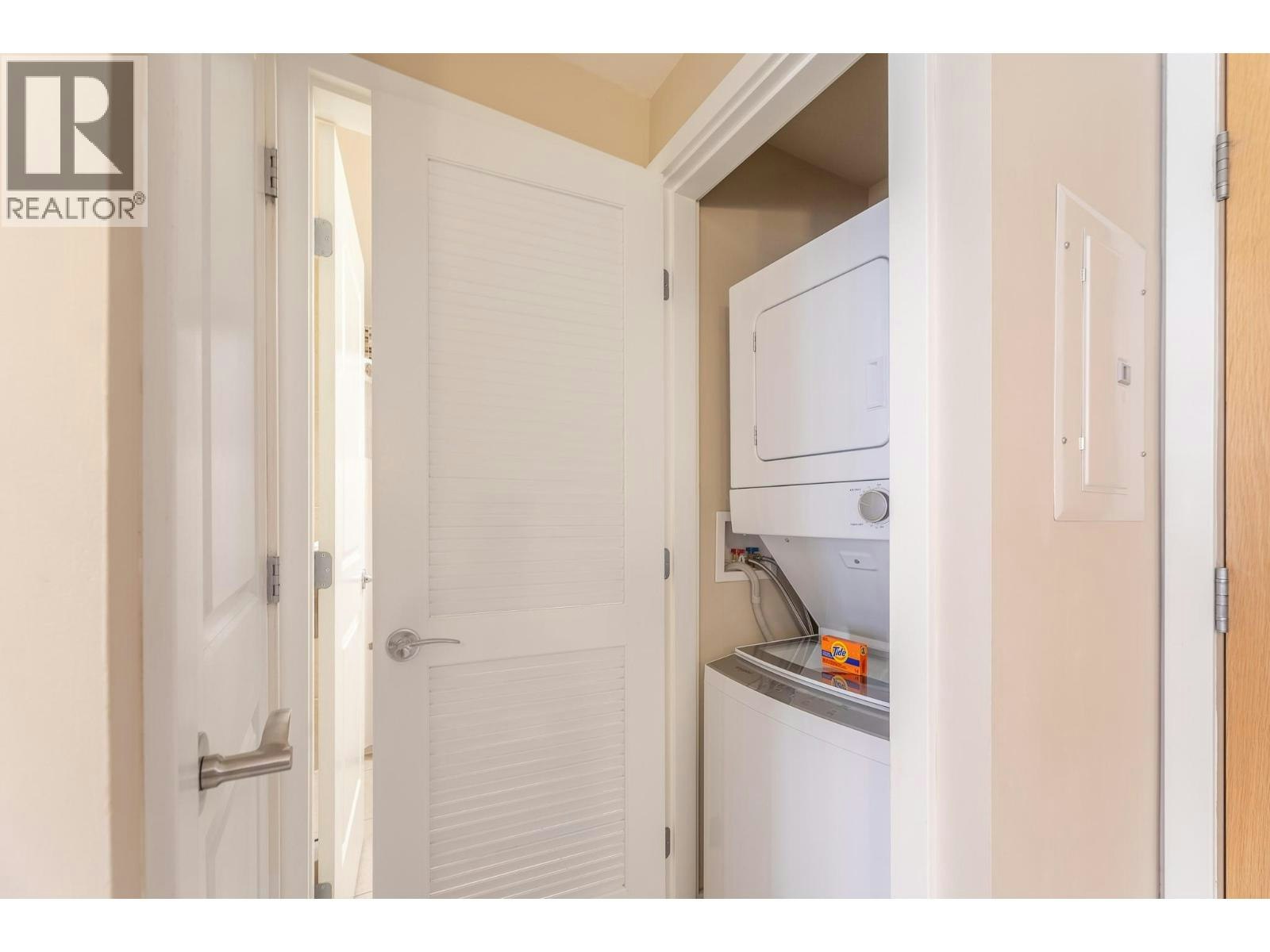 209-15 Park Place, Osoyoos, BC, V0H 1V0 - 23