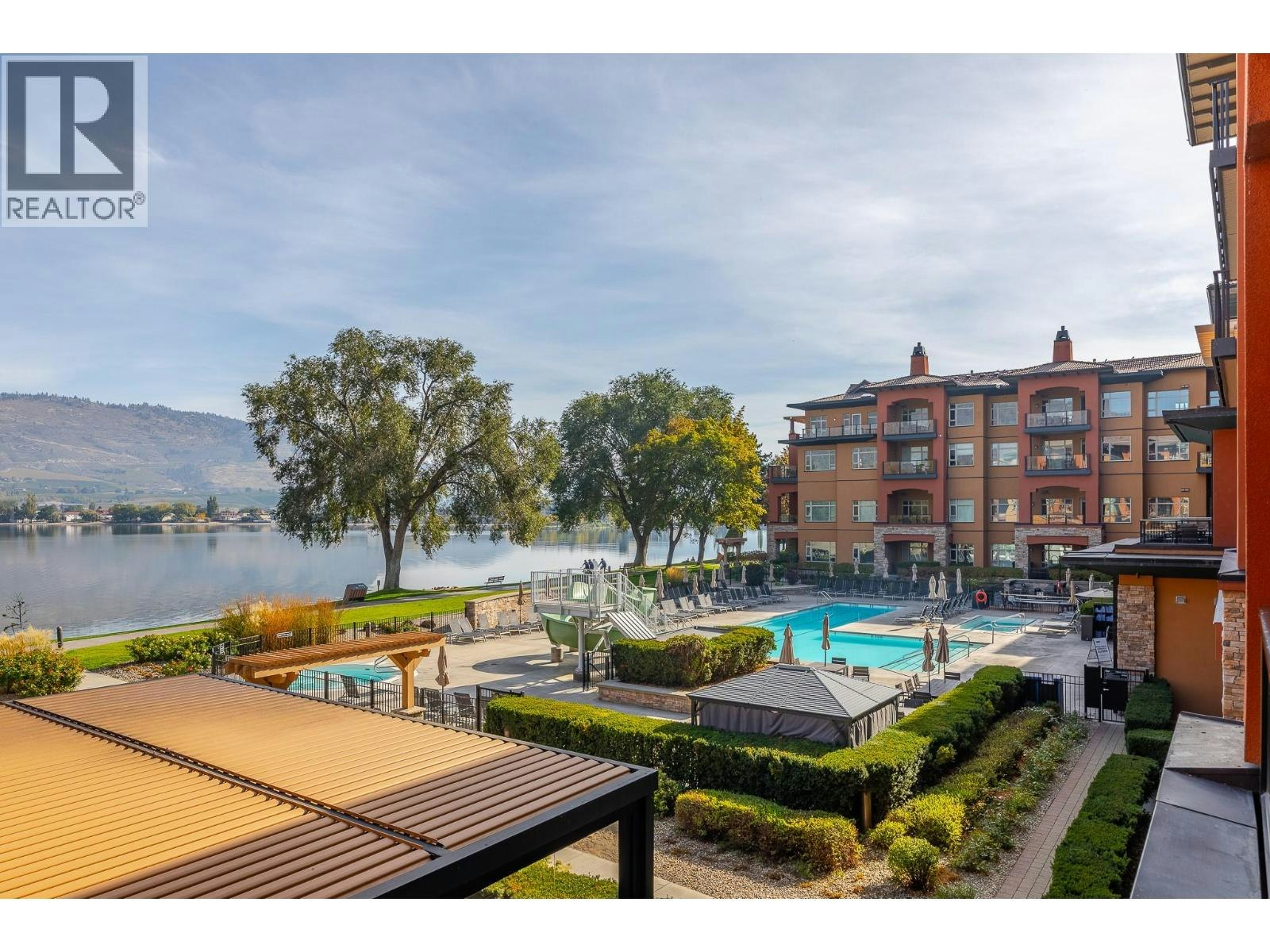 209-15 Park Place, Osoyoos, BC, V0H 1V0 - 2