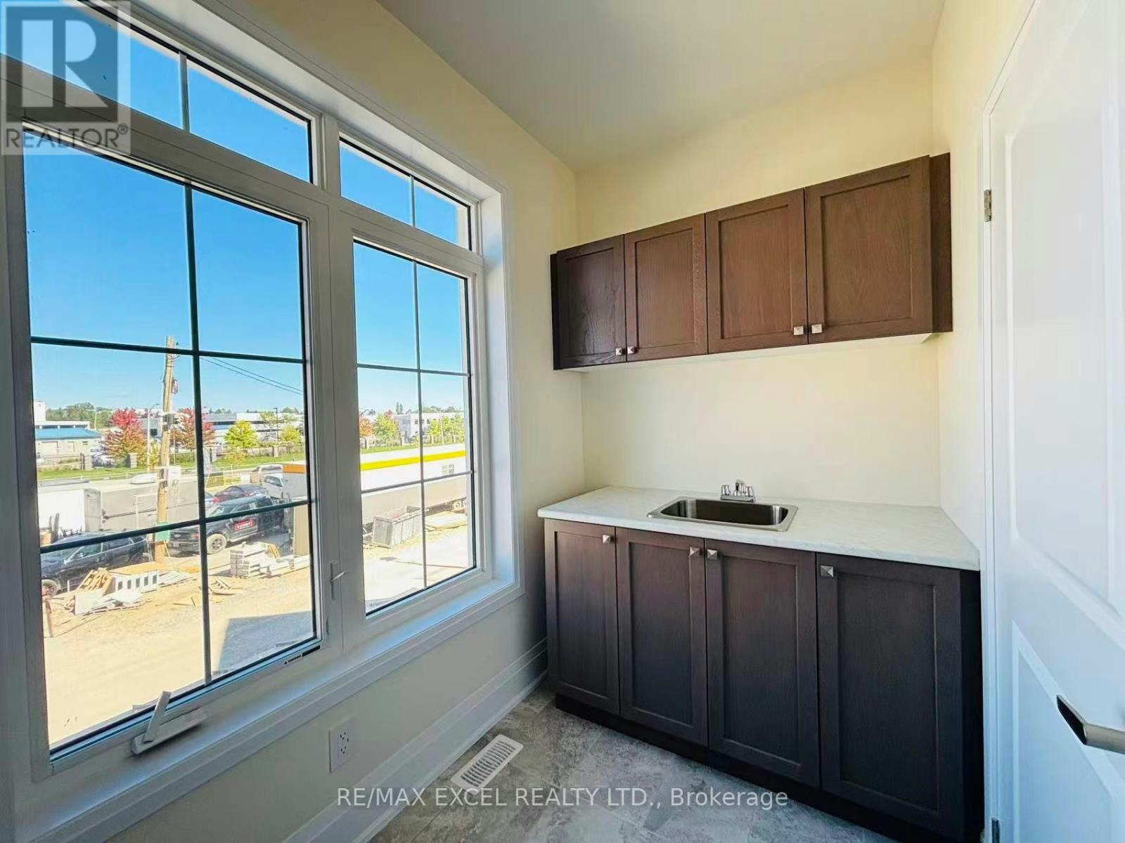 76 Gathering Lane, Richmond Hill, ON, L4S 0S4 - 18