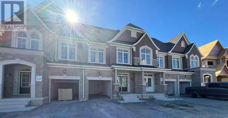 76 Gathering Lane, Richmond Hill, ON, L4S 0S4