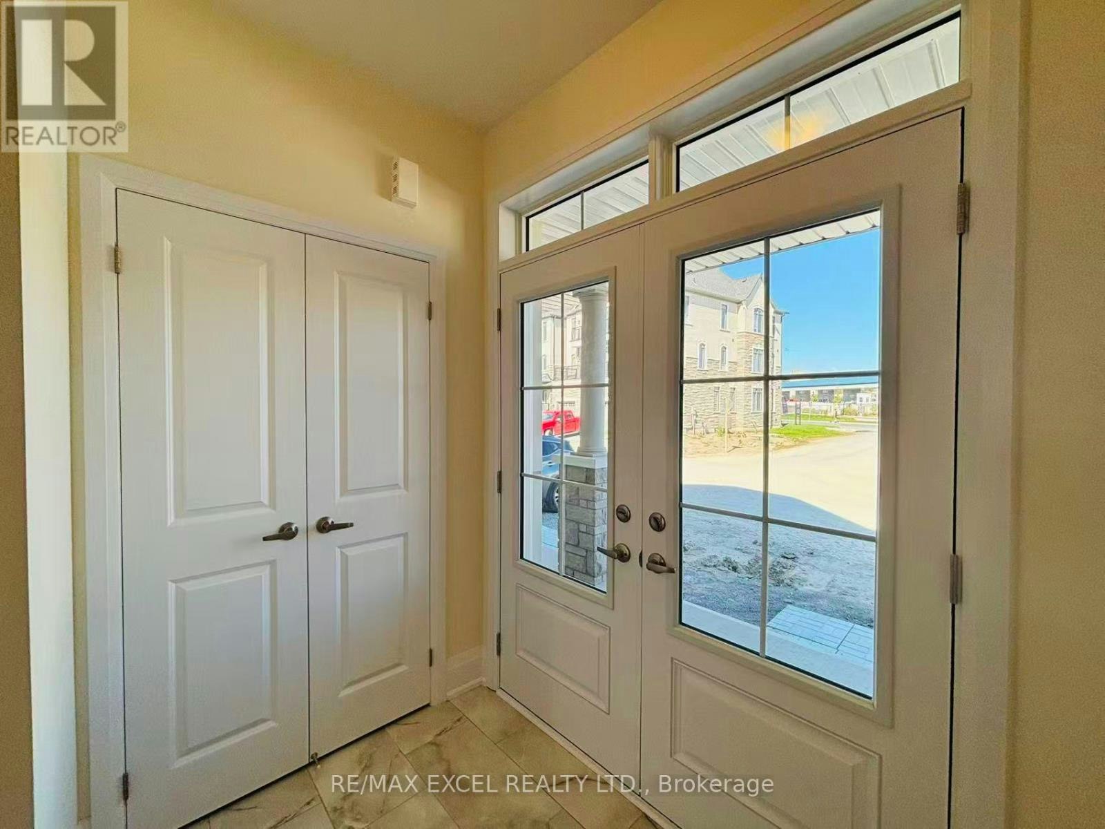 76 Gathering Lane, Richmond Hill, ON, L4S 0S4 4