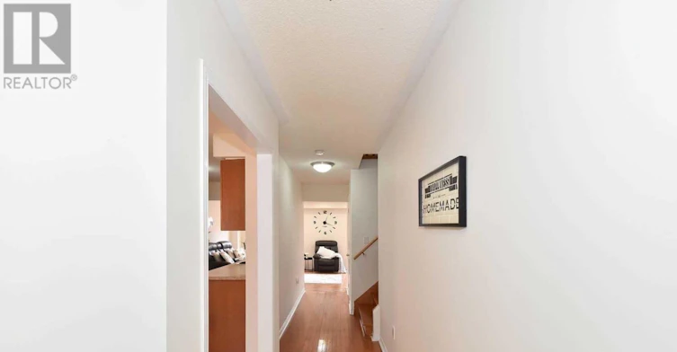 22 Quailvalley Drive, Brampton, ON, L6R 0N4 - 3