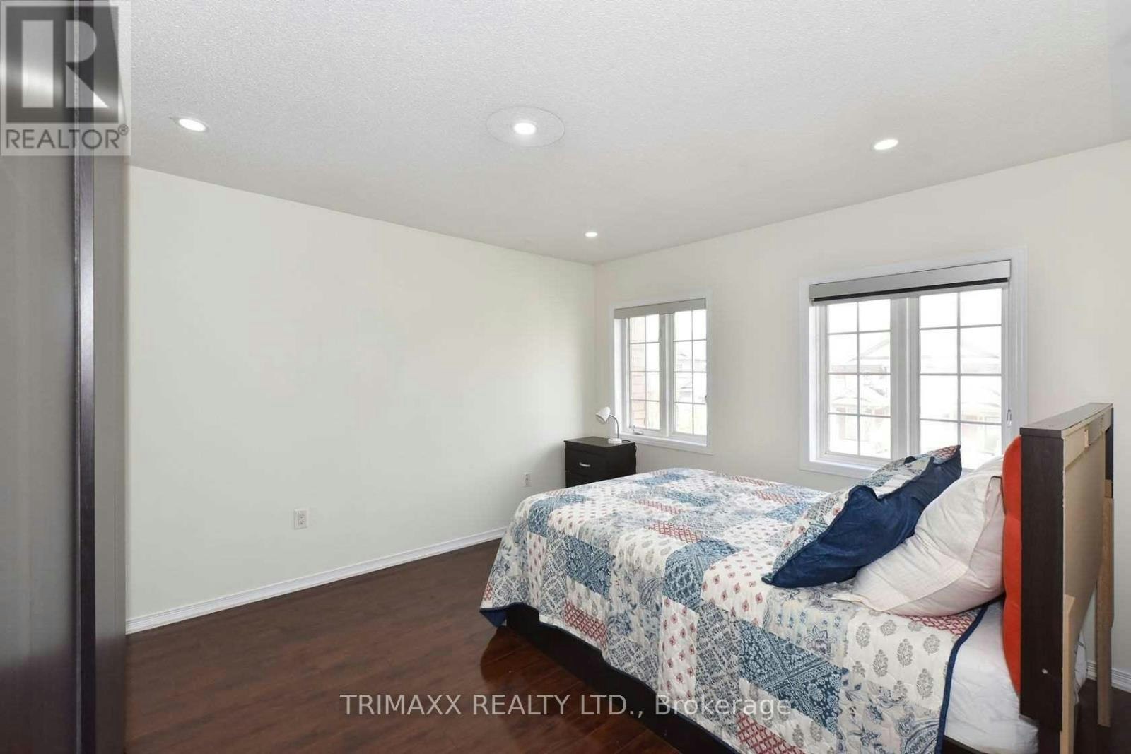 22 Quailvalley Drive, Brampton, ON, L6R 0N4 - 14