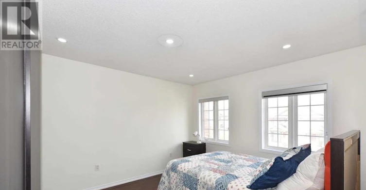 22 Quailvalley Drive, Brampton, ON, L6R 0N4 - 14