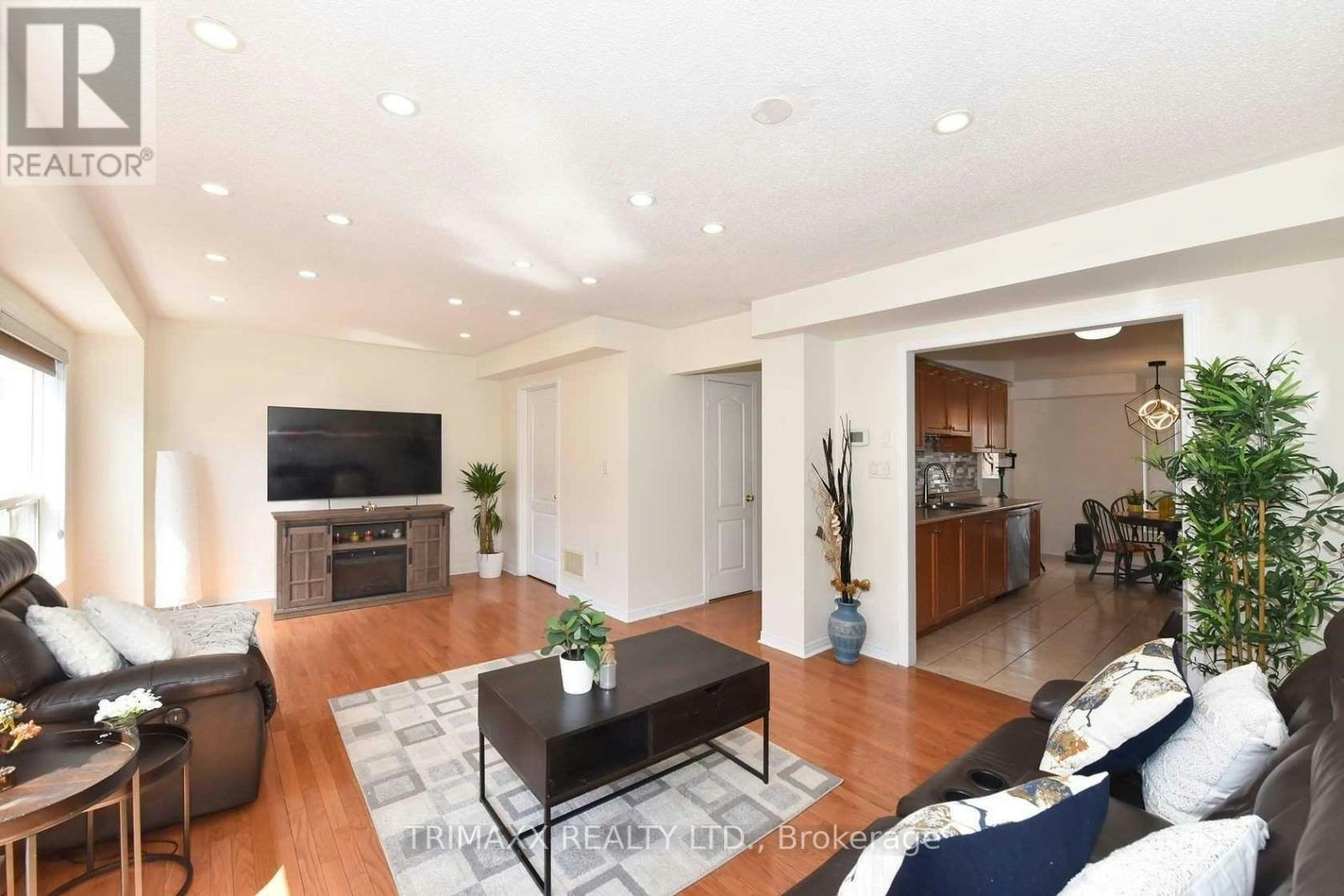 22 Quailvalley Drive, Brampton, ON, L6R 0N4 - 9