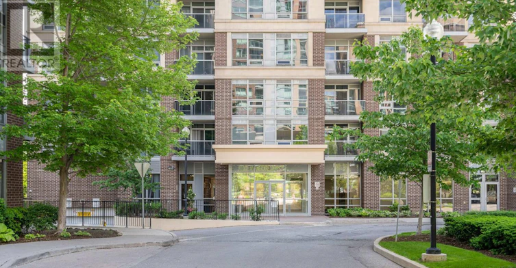 PH2-3 Michael Power Place, Toronto, ON, M9A 0A2