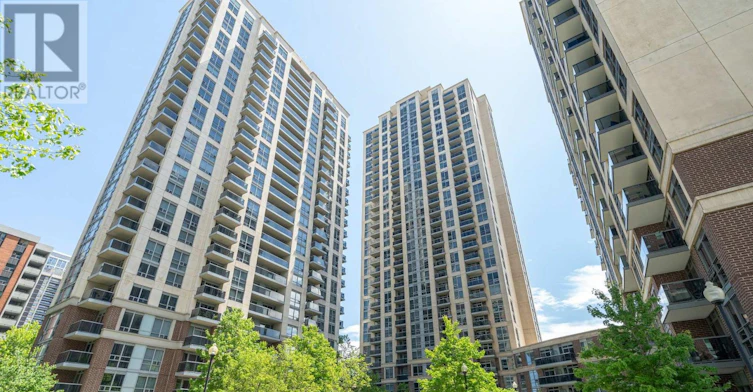 PH2-3 Michael Power Place, Toronto, ON, M9A 0A2 - 2