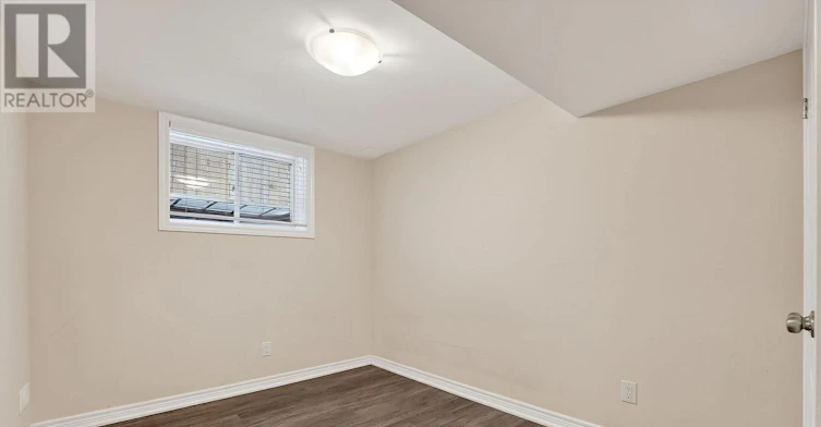 14 Lamb (Lower Level Crescent, Thorold, ON, L2V 0G8 - 29