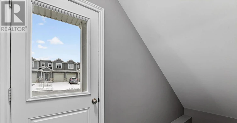 14 Lamb (Lower Level Crescent, Thorold, ON, L2V 0G8 - 5