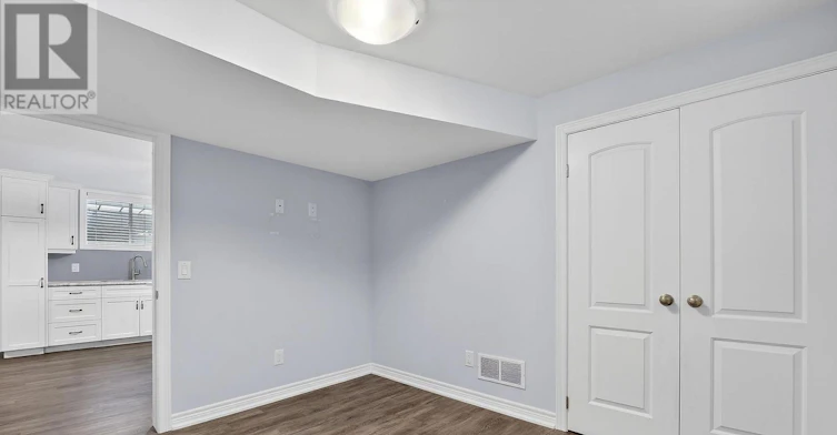 14 Lamb (Lower Level Crescent, Thorold, ON, L2V 0G8 - 26