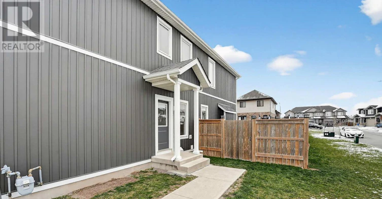 14 Lamb (Lower Level Crescent, Thorold, ON, L2V 0G8 - 3
