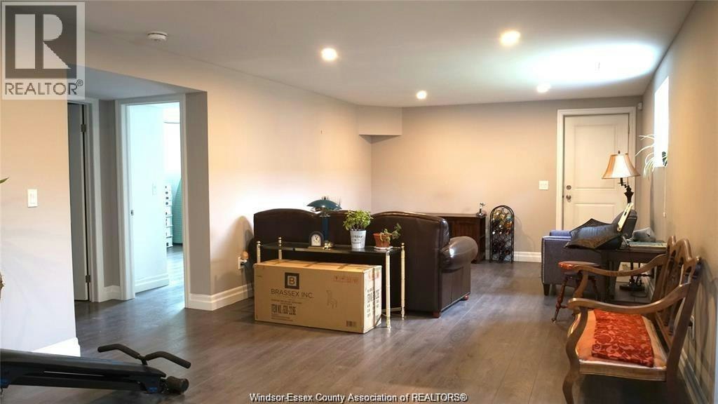 256 Jewel, Lasalle, ON, N9J 3X5 - 13