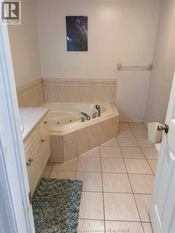 2337 Askin, Windsor, ON, N9E 4Y2 - 6