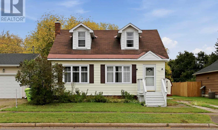 148 Walnut Street