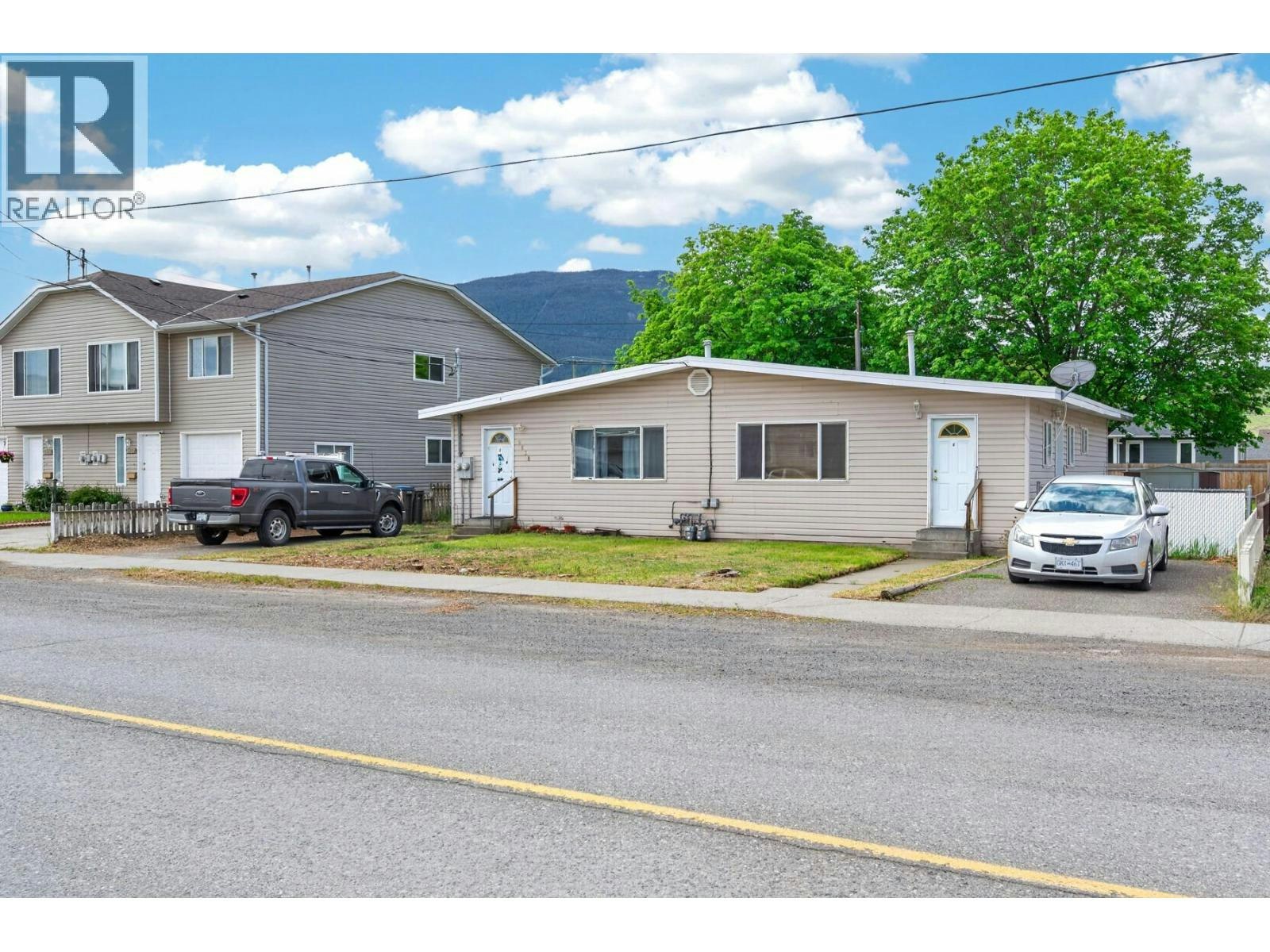2638 Clapperton Avenue, Merritt, BC, V1K 1B3 - 2
