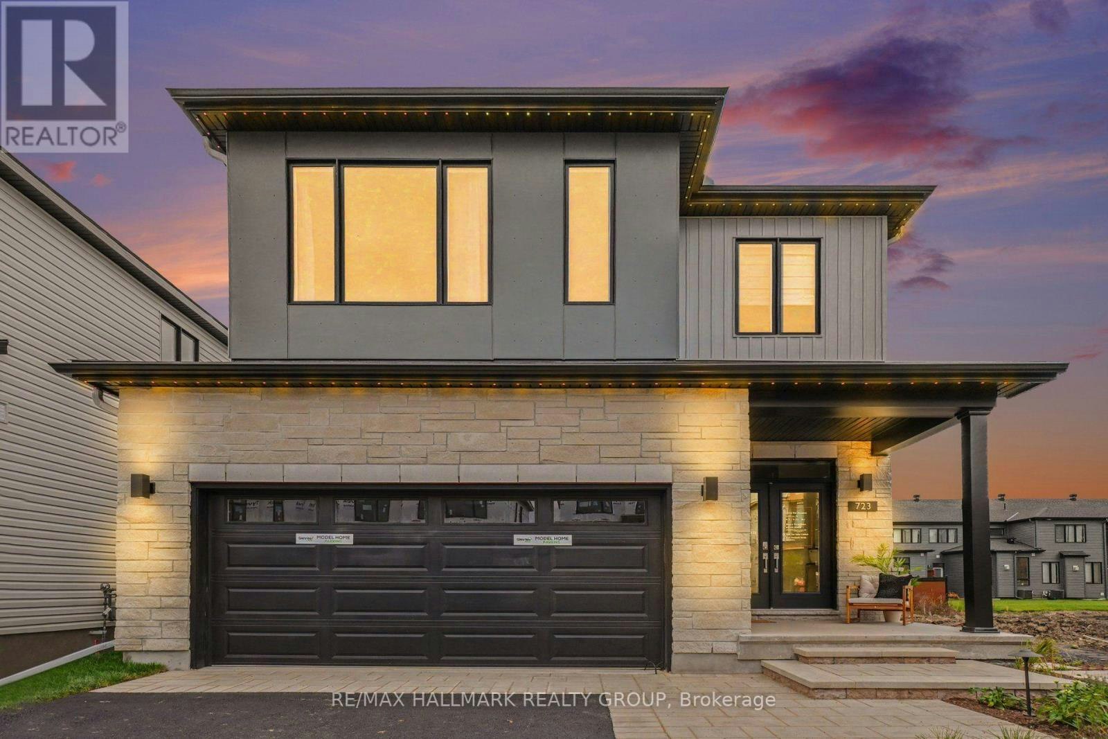36 Big Dipper Street, Ottawa, ON, K4M 0X8