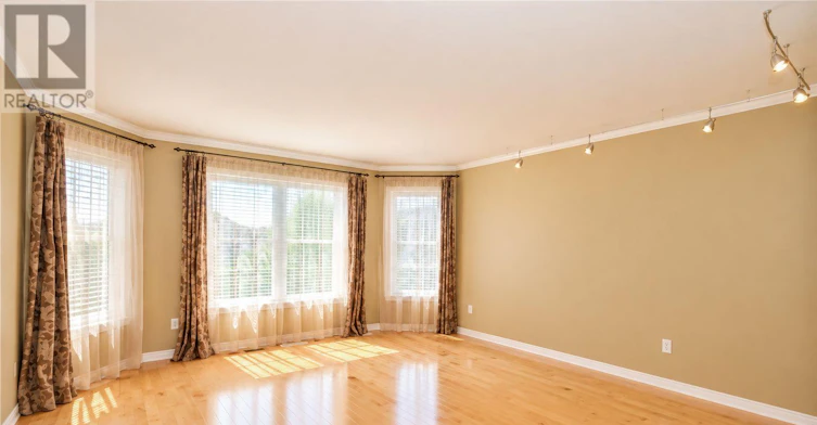 133 Shady Grove Street, Ottawa, ON, K2G 6Z5 - 3